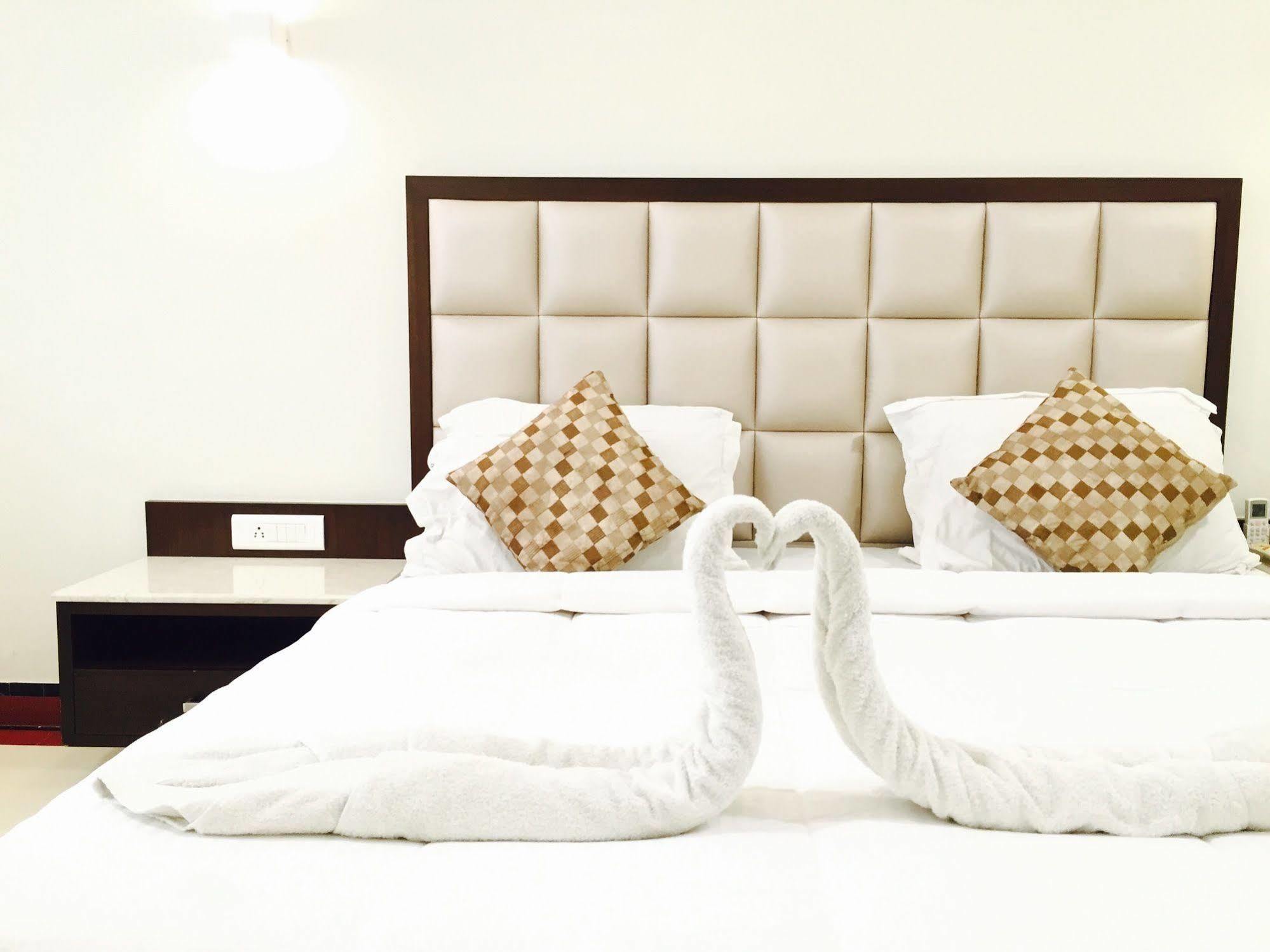 Bhoomi Residency 3*