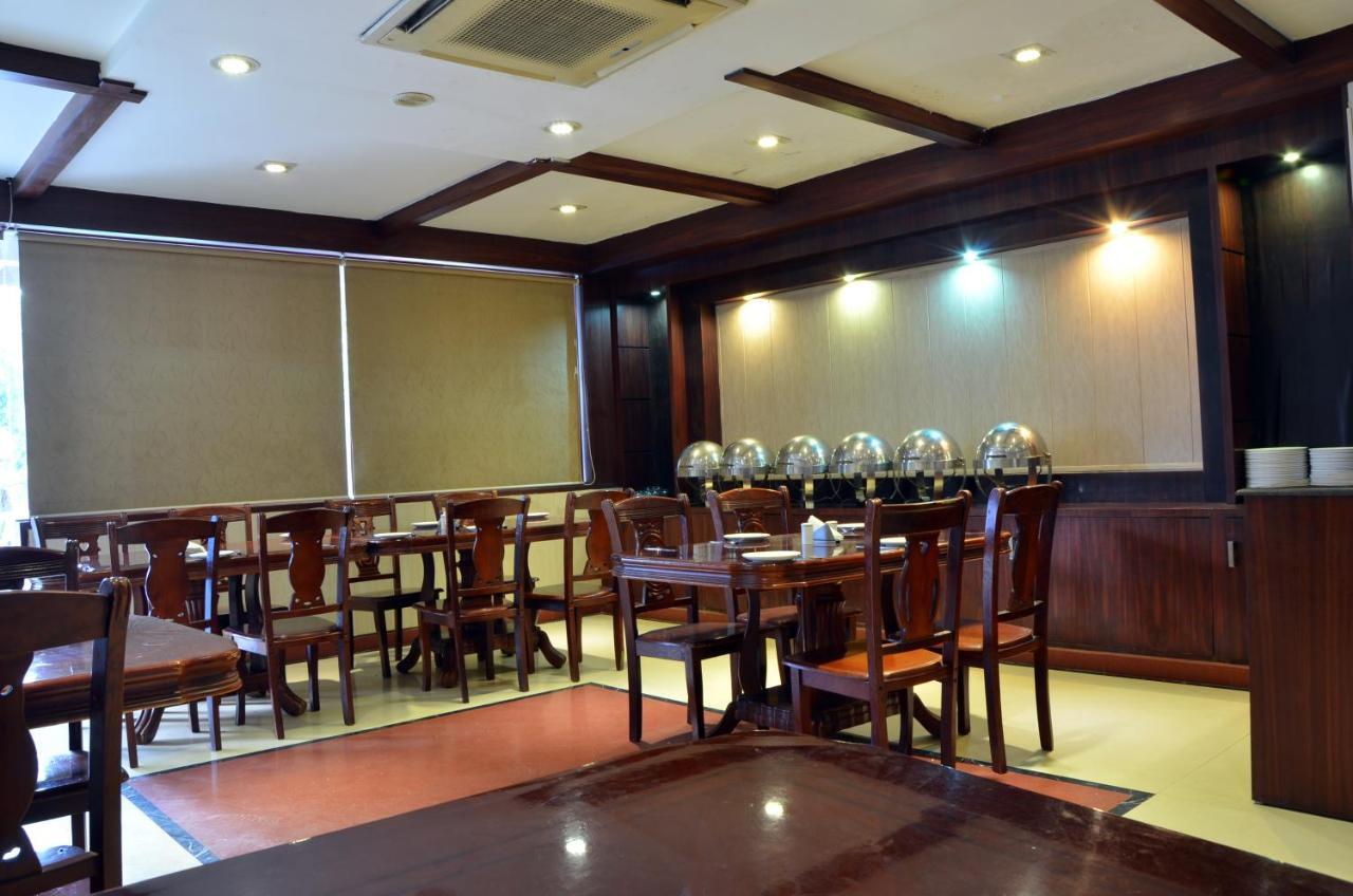 Hotel Bhoomi Residency 3*